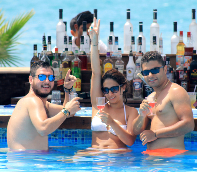 The Sunday Club at Cyan